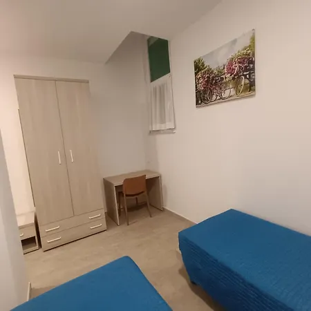 Guest house Congregazione Suore Figlie Di San Francesco Di Sales La Spezia