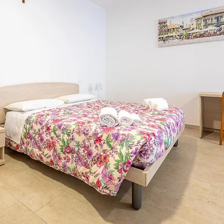 Congregazione Suore Figlie Di San Francesco Di Sales 3*